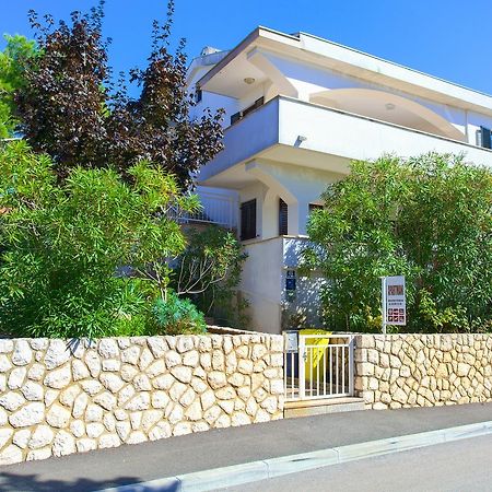 Apartments Vlatko Krk Town Kültér fotó